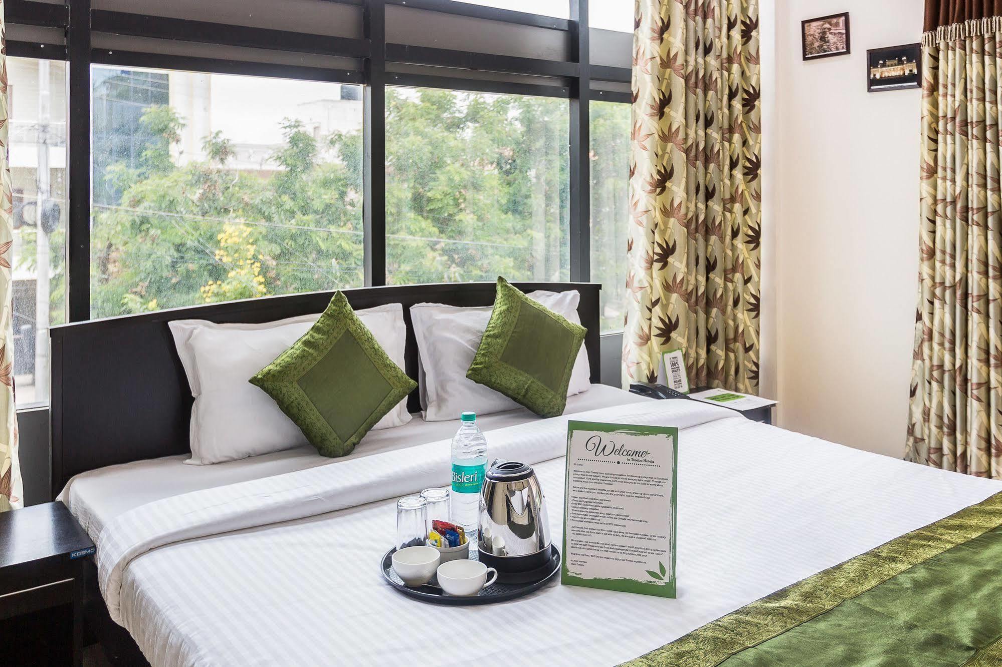 Hotel Treebo Srico, Banjara Hills Hajdarábád Exteriér fotografie
