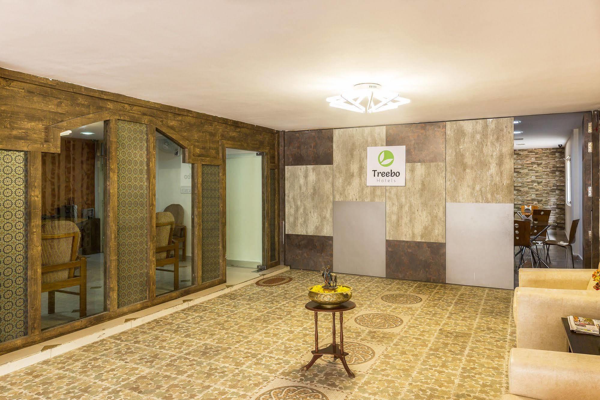 Hotel Treebo Srico, Banjara Hills Hajdarábád Exteriér fotografie
