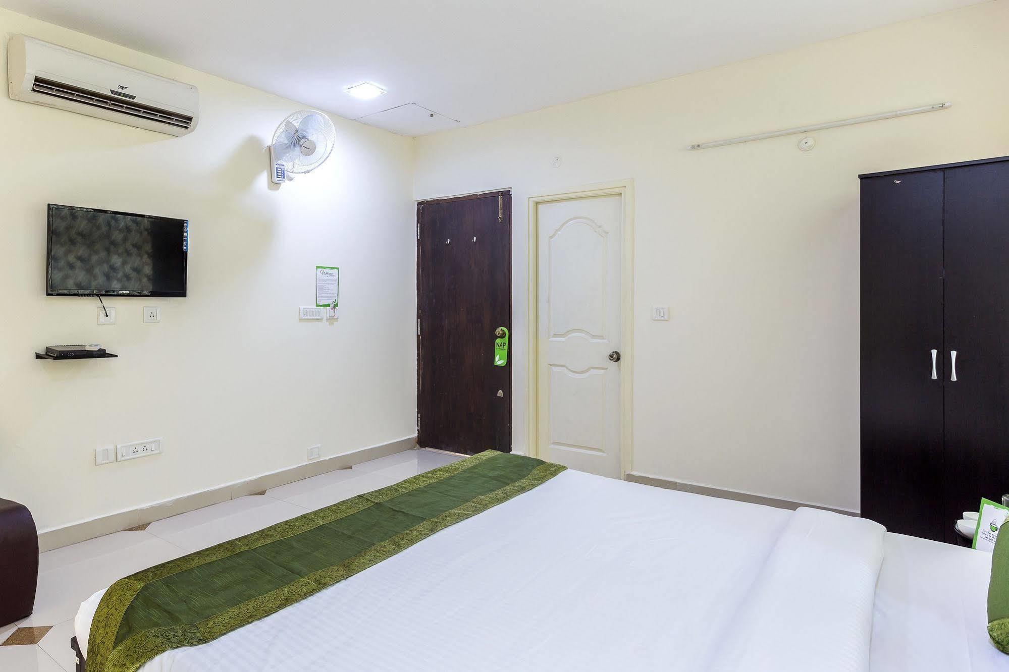 Hotel Treebo Srico, Banjara Hills Hajdarábád Exteriér fotografie